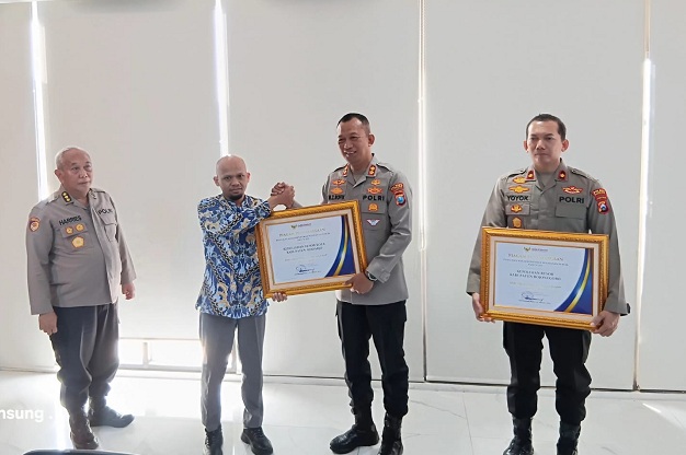 Polresta Sidoarjo Raih Penghargaan Pelayanan Sangat Baik dari Ombudsman RI 