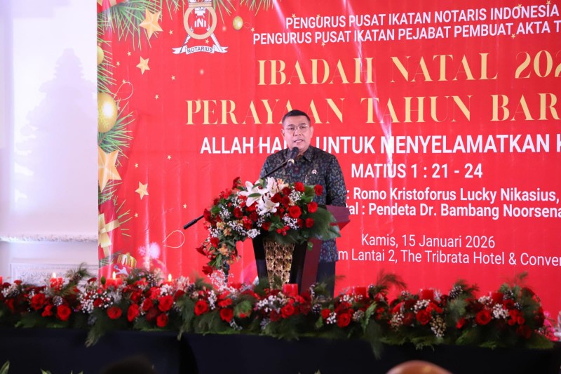 Hadiri Perayaan Natal, Wamen Ossy Tegaskan Peran Strategis Notaris dan PPAT Hadirkan Negara