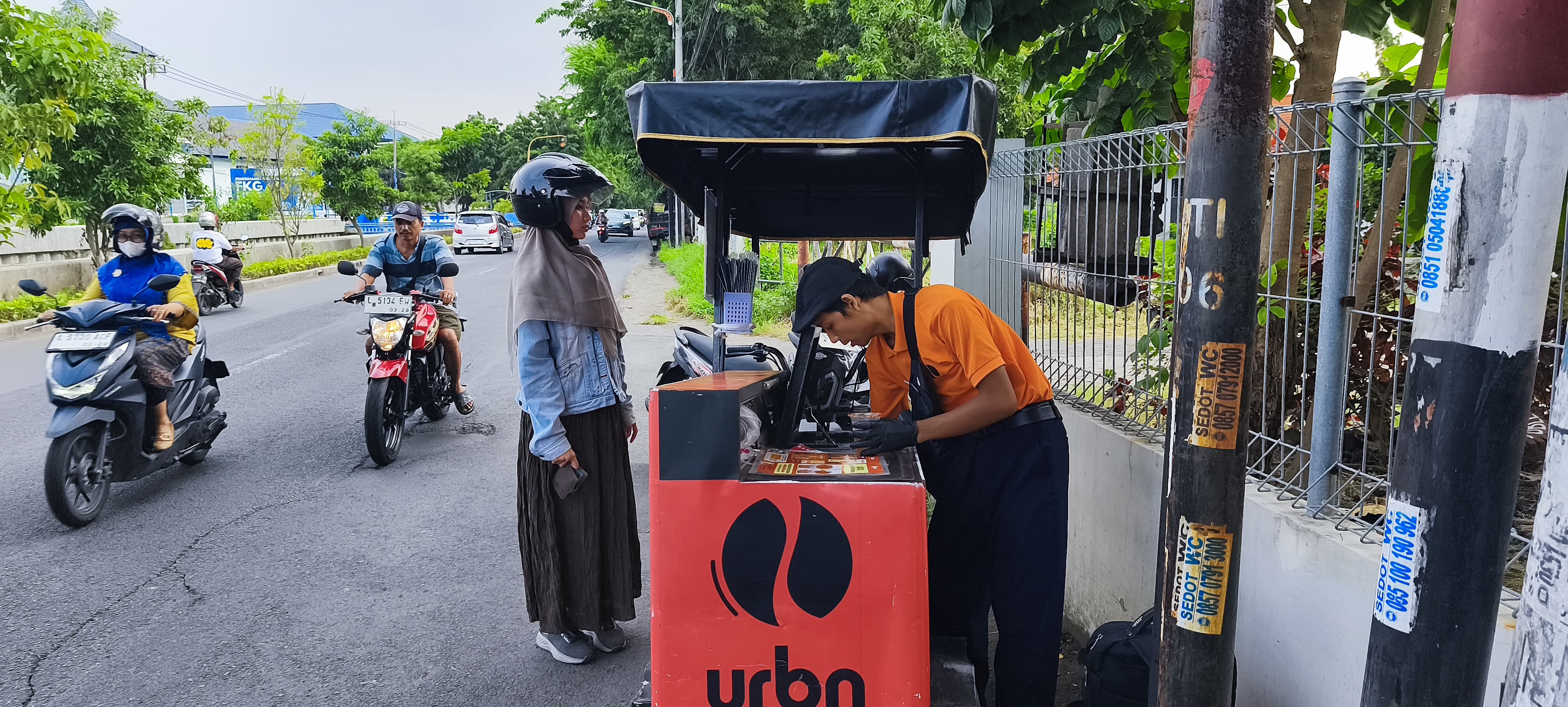 Murah dan Praktis, Starling Hadir Sebagai Alternatif Minum Kopi di Surabaya
