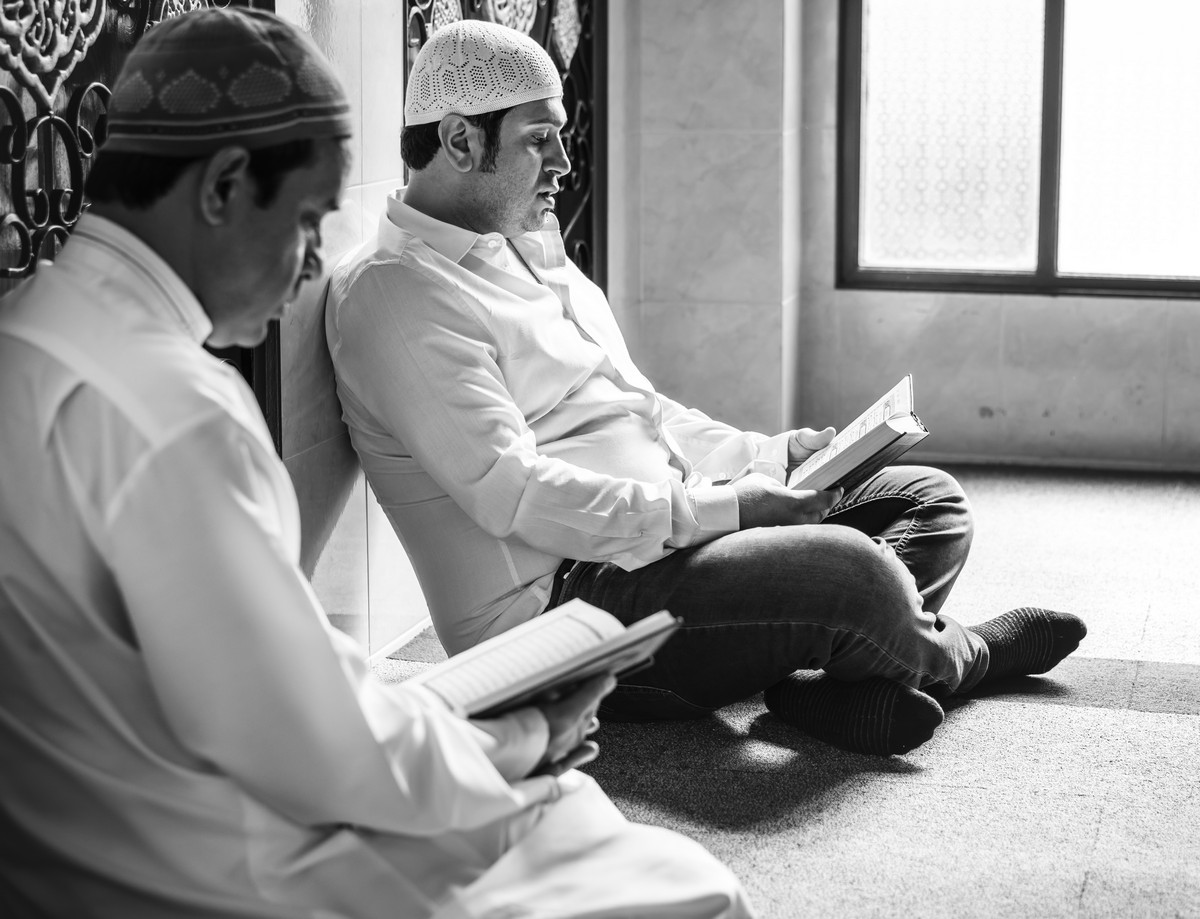 Tips Jaga Kebugaran saat Itikaf di Masjid