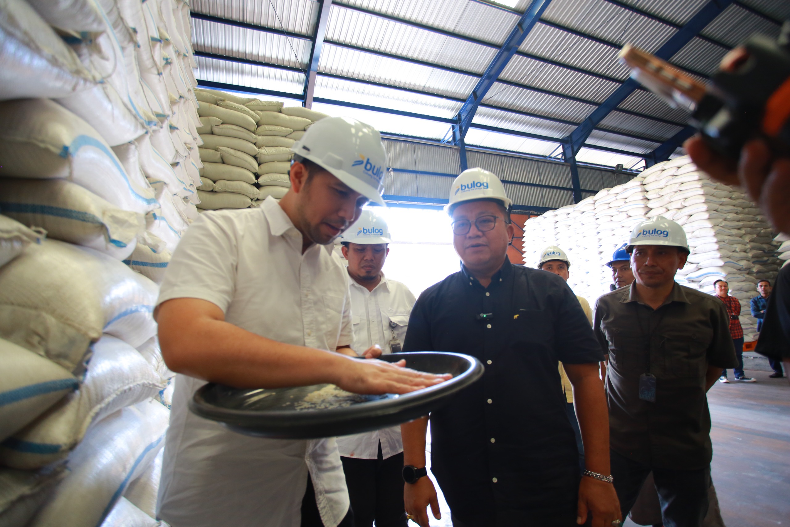 Bulig Jatim Tembus Target Serapan Gabah 100 Persen, Capai 884 Ribu Ton Setara Beras