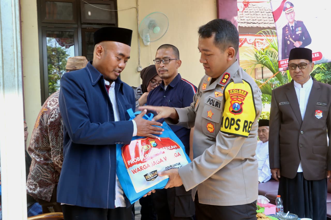 Silaturahmi dengan Toga dan Tomas, Kapolres Ajak Jaga Kondusifitas Kabupaten Probolinggo