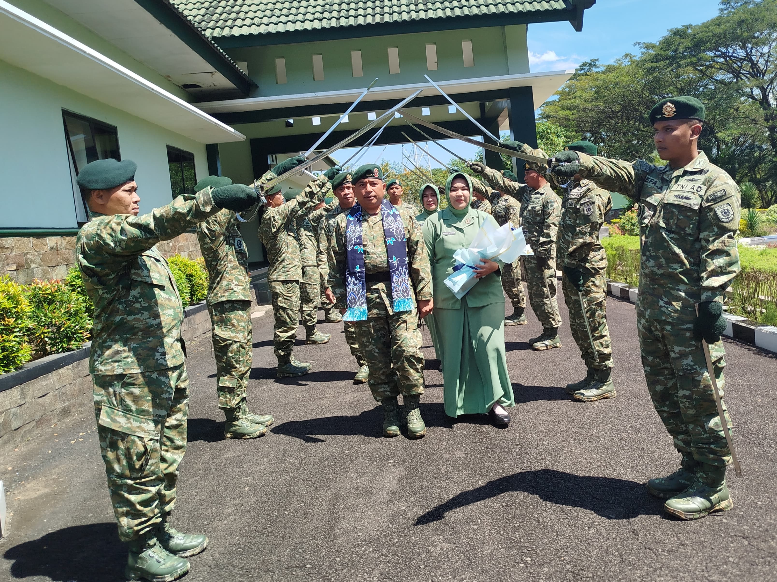 Danbrigif 9/2/Kostrad Lepas Letkol Inf Suhendar Suryaningrat dari Kasbrigif 9/2/Kostrad, Jabat Asops Kasdivif 