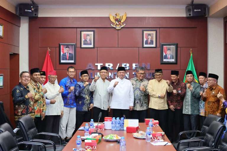 Menteri Nusron Ajak Organisasi Keagamaan Percepat Sertipikasi Tanah Lembaga Pendidikan