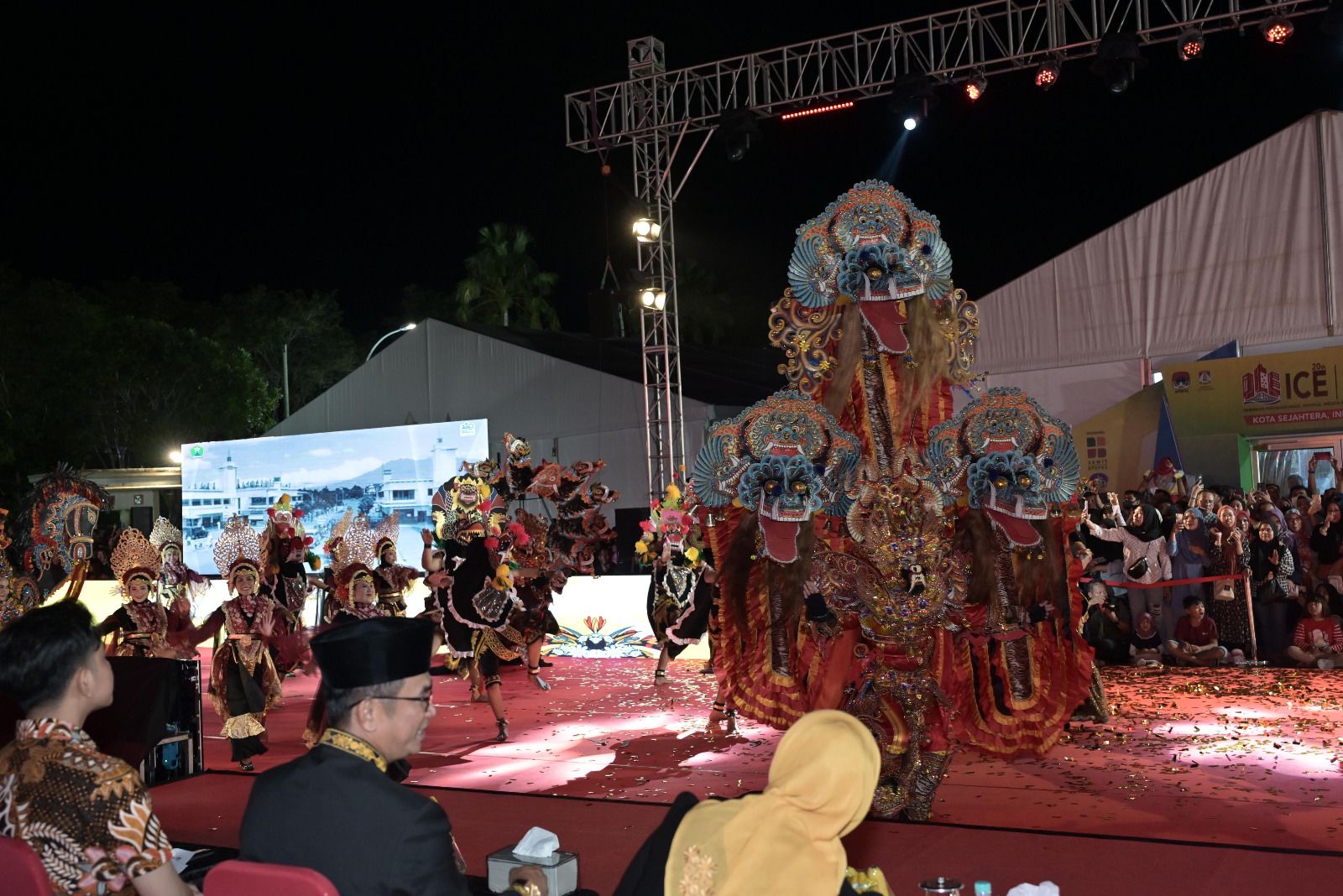 Parade Pratnyaparamita ing Malang Meriahkan Karnaval Budaya Nusantara Apeksi 2024