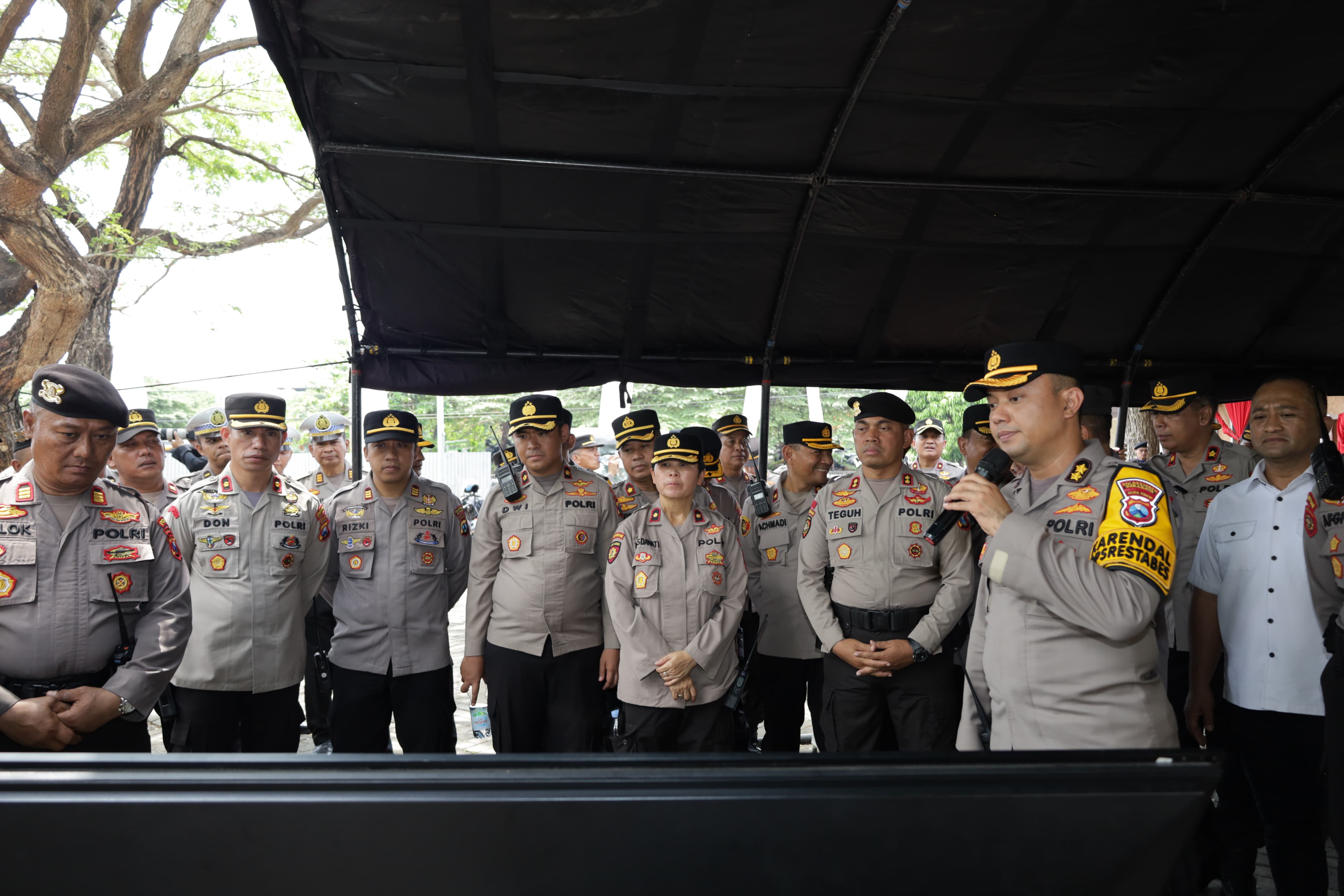 Polrestabes Surabaya Kerahkan 852 Personel Amankan Puncak Perayaan Natal 2023