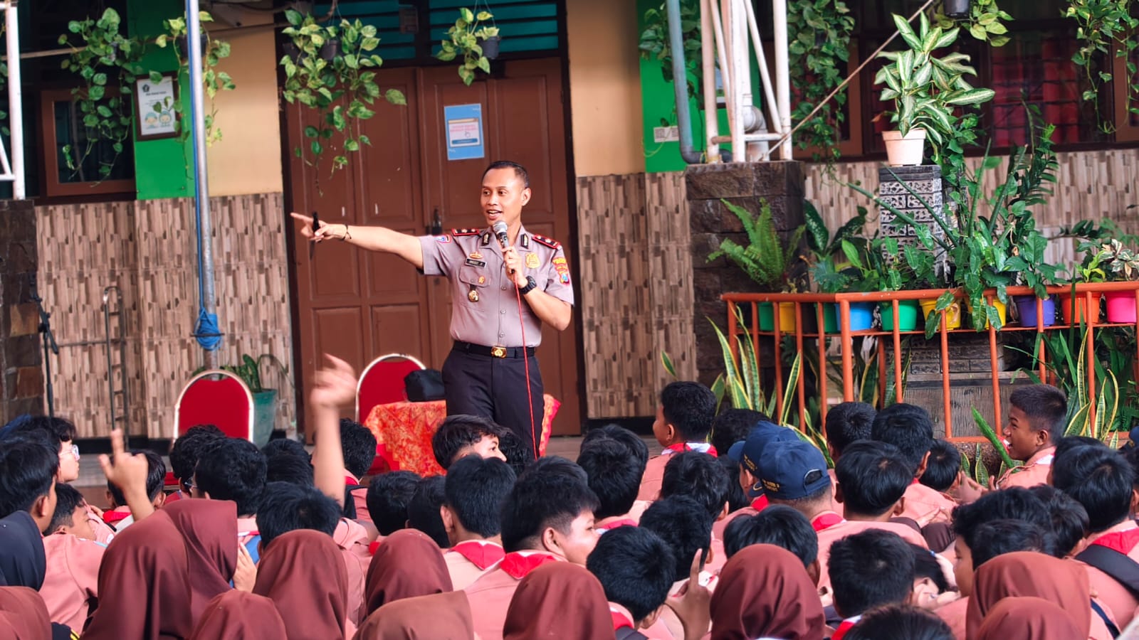 Polresta Sidoarjo Ajak Pelajar Cegah Radikalisme dan Bullying