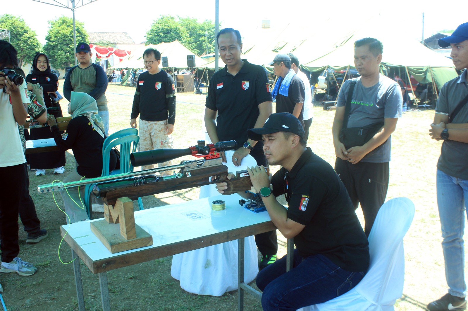 Dorong Kota Pasuruan Destinasi Sport Tourism, Mas Adi Jajal Senapan Menembak