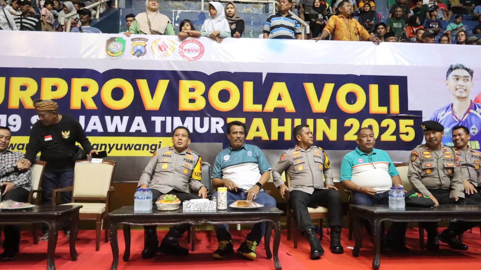 Semarak Kejurprov Voli U-19 Jatim, Kapolresta Banyuwangi Hadir Beri Dukungan Langsung