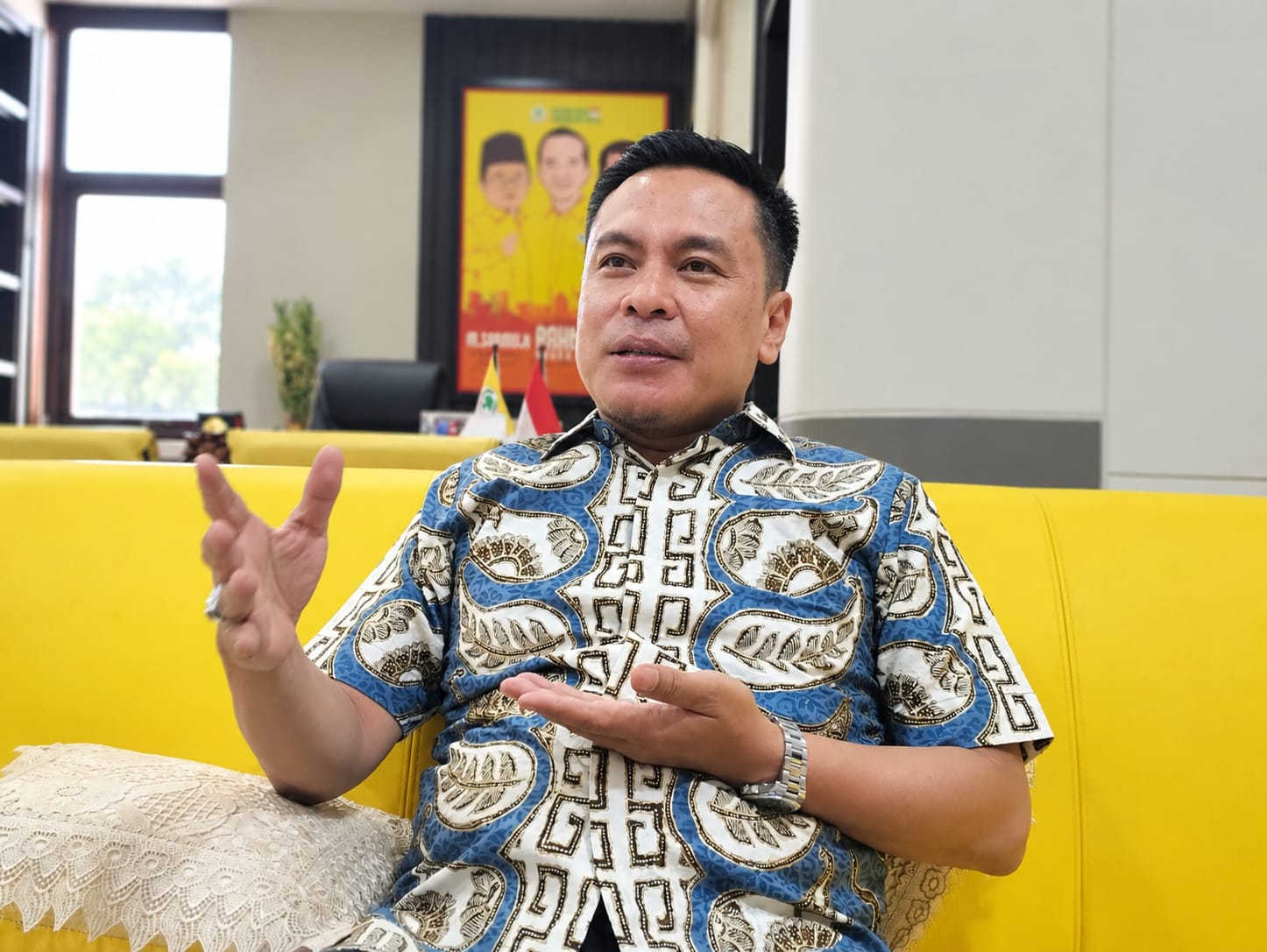 Dukung Moratorium RHU Eri Cahyadi, DPRD Surabaya Inisiasi Raperda Pembatasan Miras