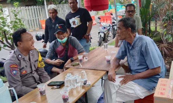 Polsek Gayungan Gelar Jum'at Curhat Jalin Silaturahmi dan Serap Aspirasi Warga