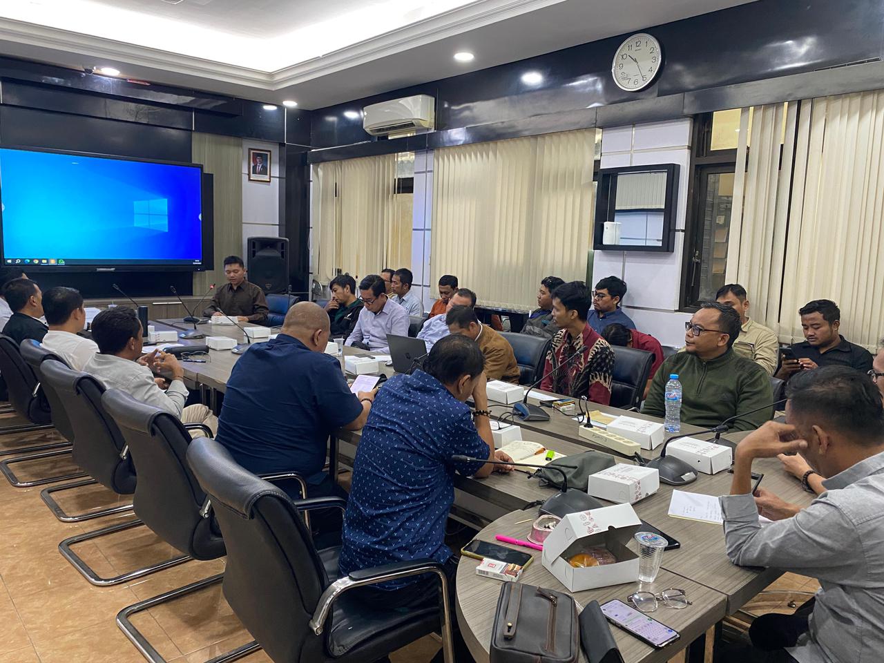 Developer Ingkar Janji Sejak 2015, Warga Satya Grand City Gresik Wadul Dewan Soal Fasilitas Masjid dan Makam