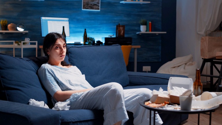 Kenapa Sering Overthinking di Malam Hari? Ini Penyebab dan Cara Mengatasinya