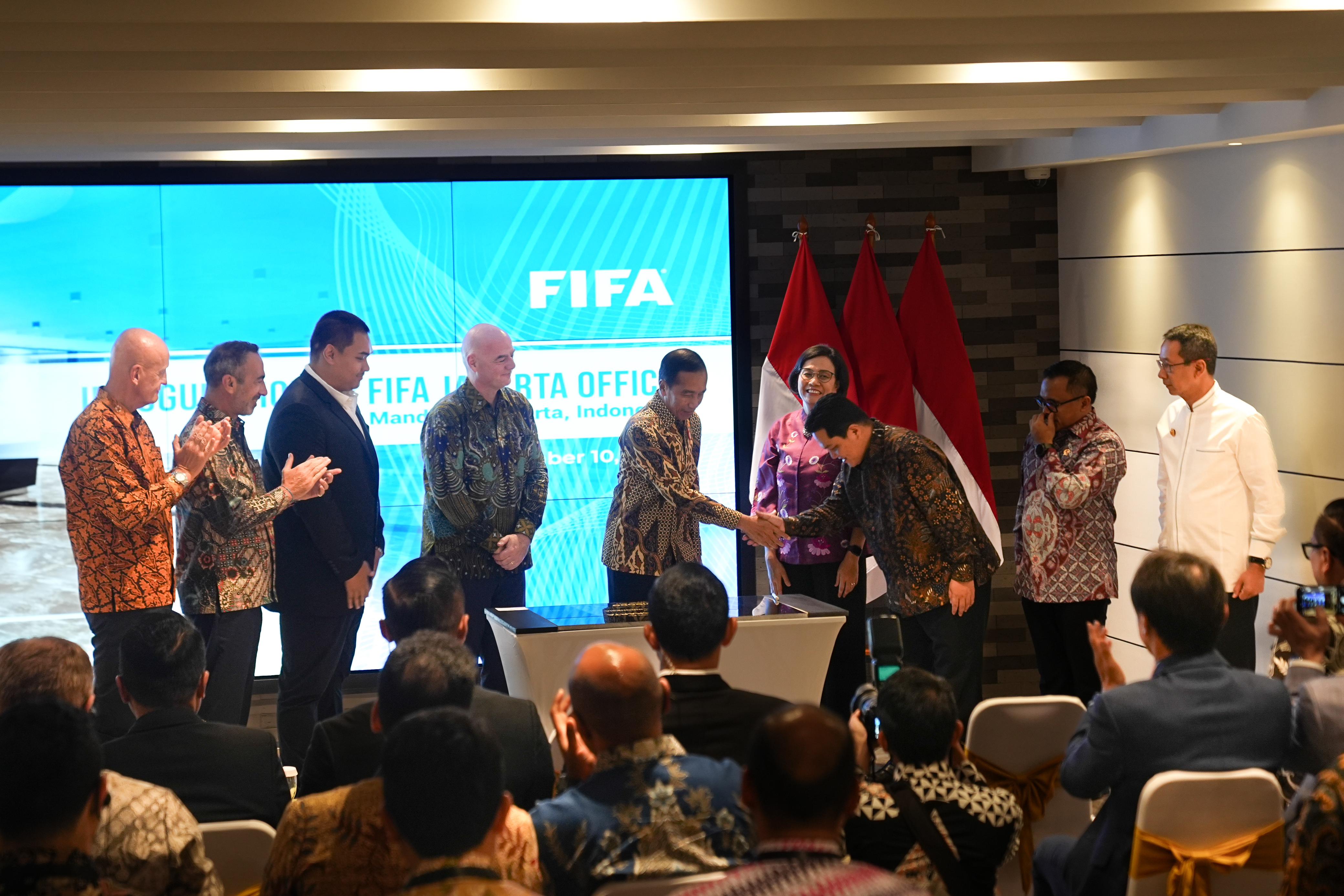 Jokowi Resmikan Kantor FIFA untuk Asia Tenggara di Jakarta
