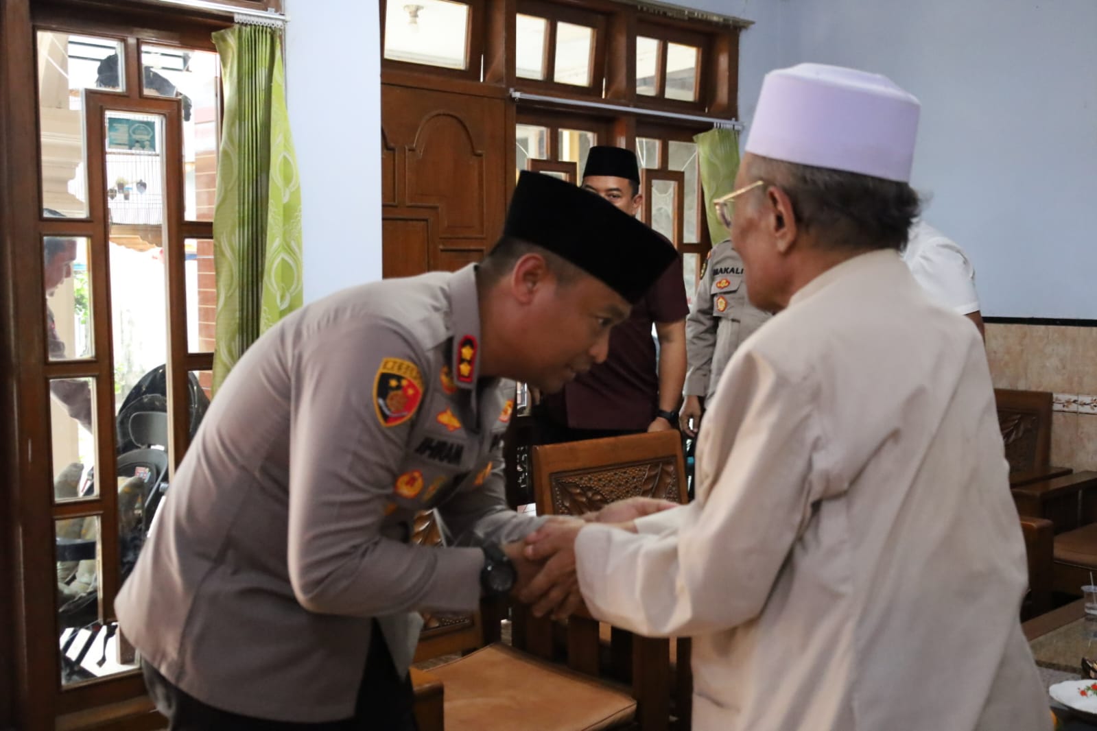 Kapolres Tulungagung Lanjutkan Silaturahmi ke Sejumlah Tokoh Agama