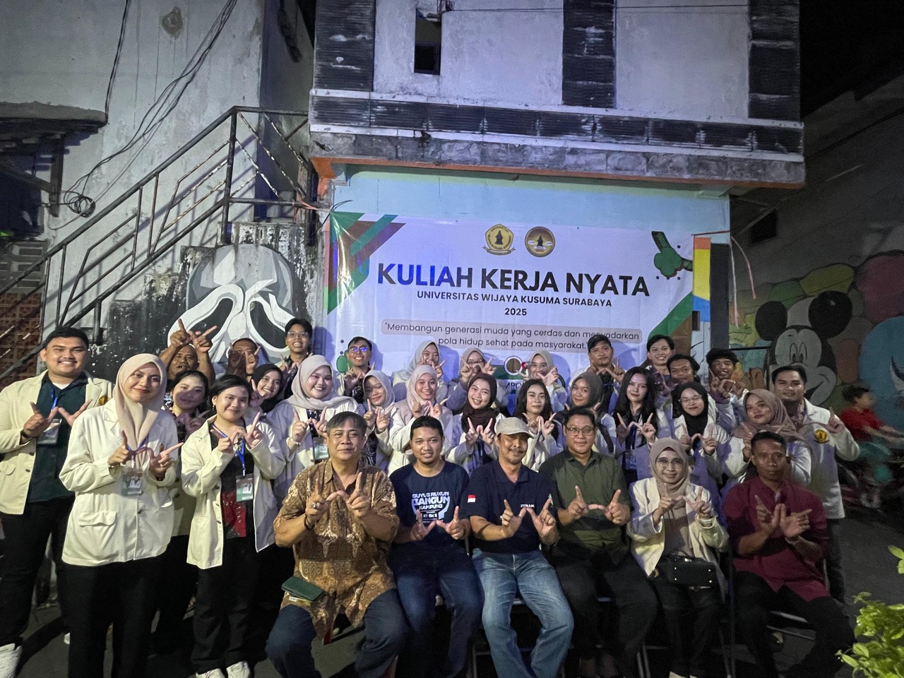 UWKS Gelar KKN di Kampung Dolly, Wujudkan Transformasi Positif dan Edukatif