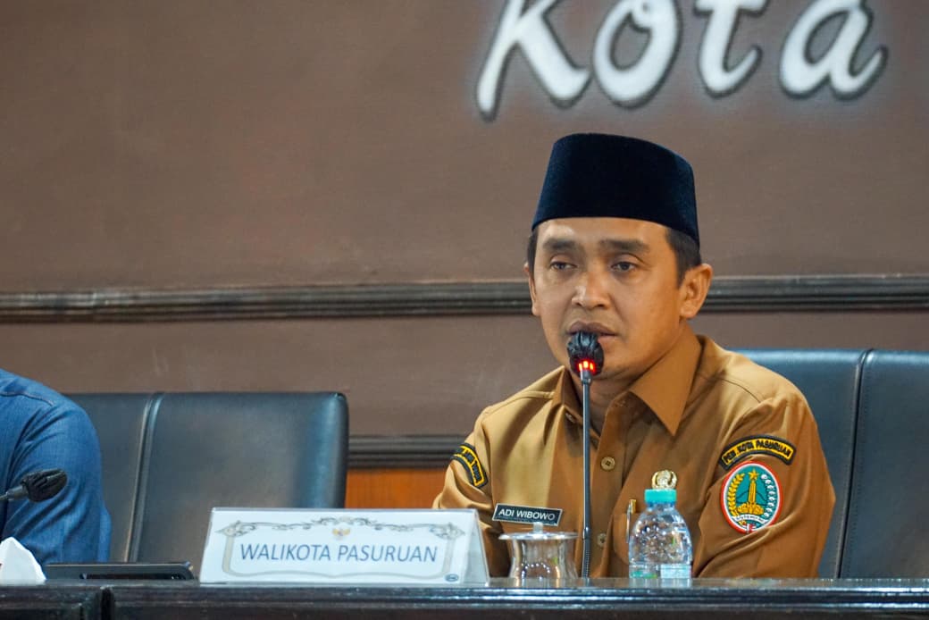 Kebiasaan Buruk Buang Pampers ke Sungai Jadi Penyebab Genangan