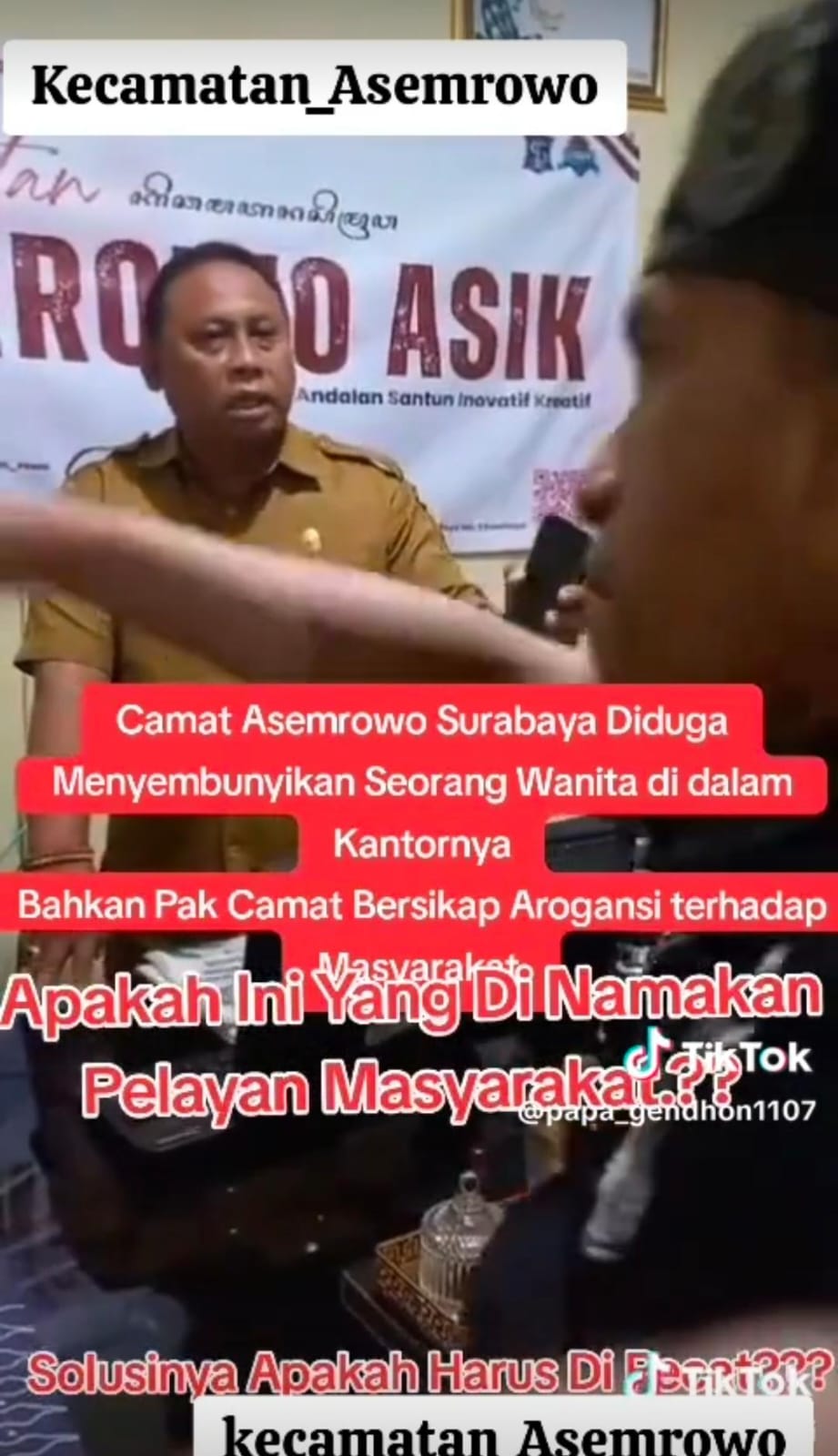 Viral Warga Gerebek Kantor Camat Asemrowo, Ada Wanita Sembunyi di Meja