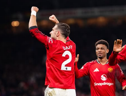 Gol Telat Magassa Gagalkan Kemenangan MU di Old Trafford