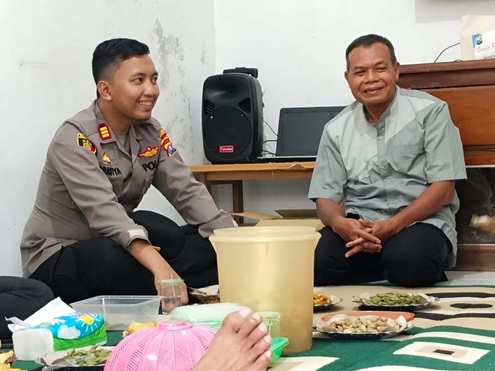 Polsek Tenggilis Mejoyo Anjangsana Rayakan HUT Ke-79 Bhayangkara