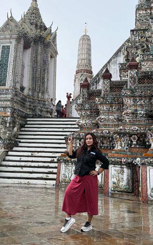 Reportase Anis T Pottag dari Thailand: Melihat dari Dekat Sisa-Sisa Kerajaan Ayutthaya