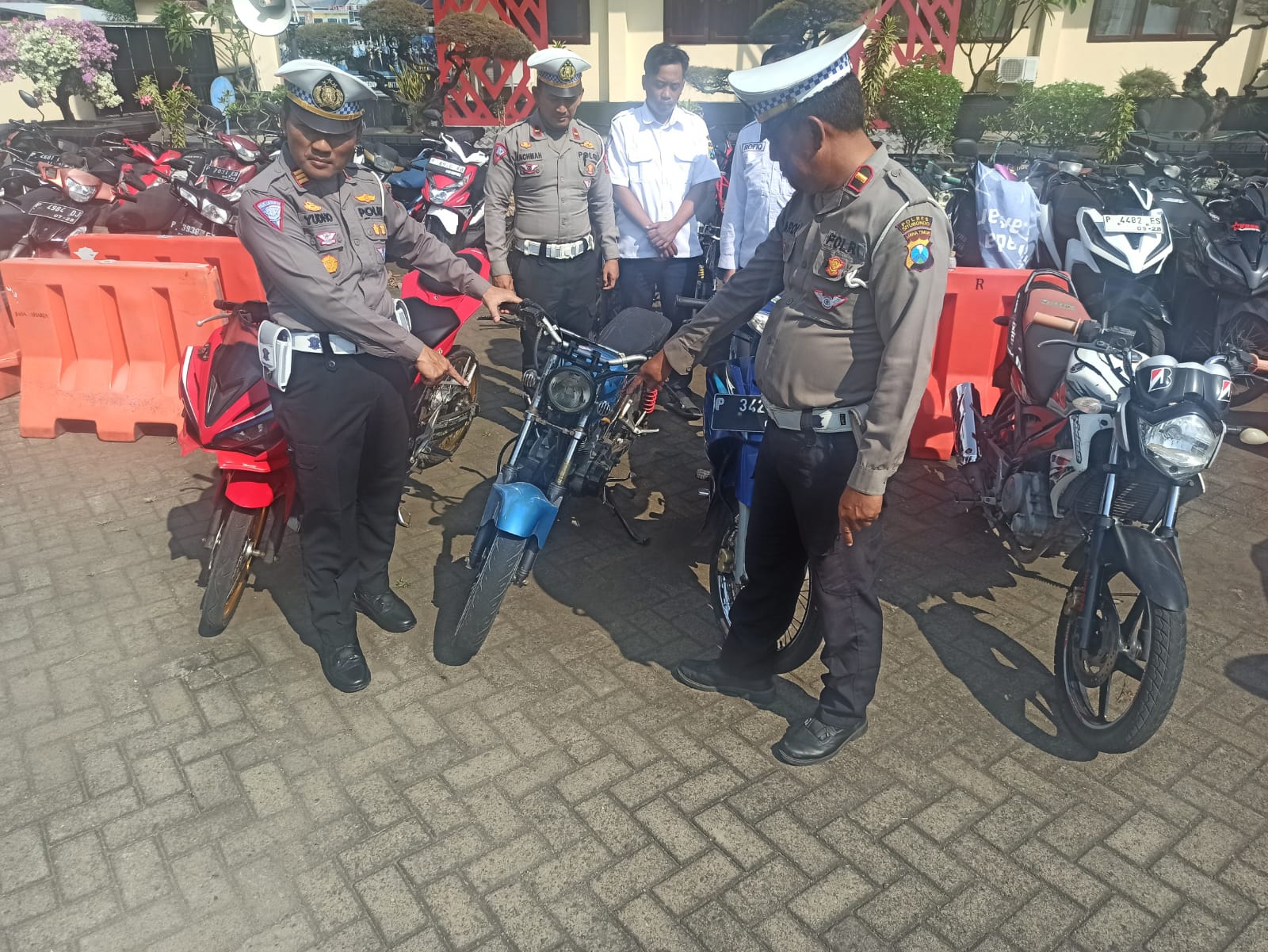 Polres Situbondo Tindak 42 Motor Herex