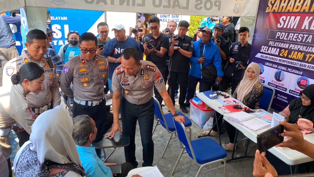 Polresta Sidoarjo Launching Gebyar Pelayanan SIM Keliling 24 Jam selama 17 Hari