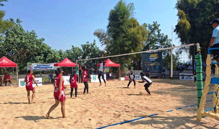 Perak di Tangan, Emas Melayang: Voli Pantai Putri Kabupaten Malang Tampil Memukau di Porprov IX Jatim 2025