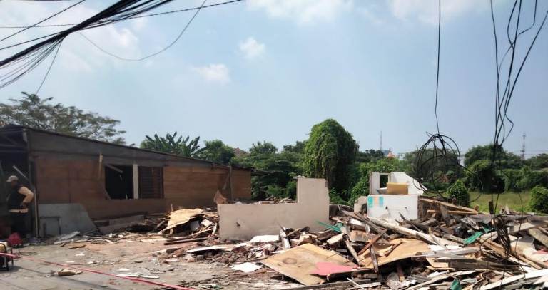 22 Bangunan di Ketintang Madya Dibongkar, Ini Kata Camat Jambangan