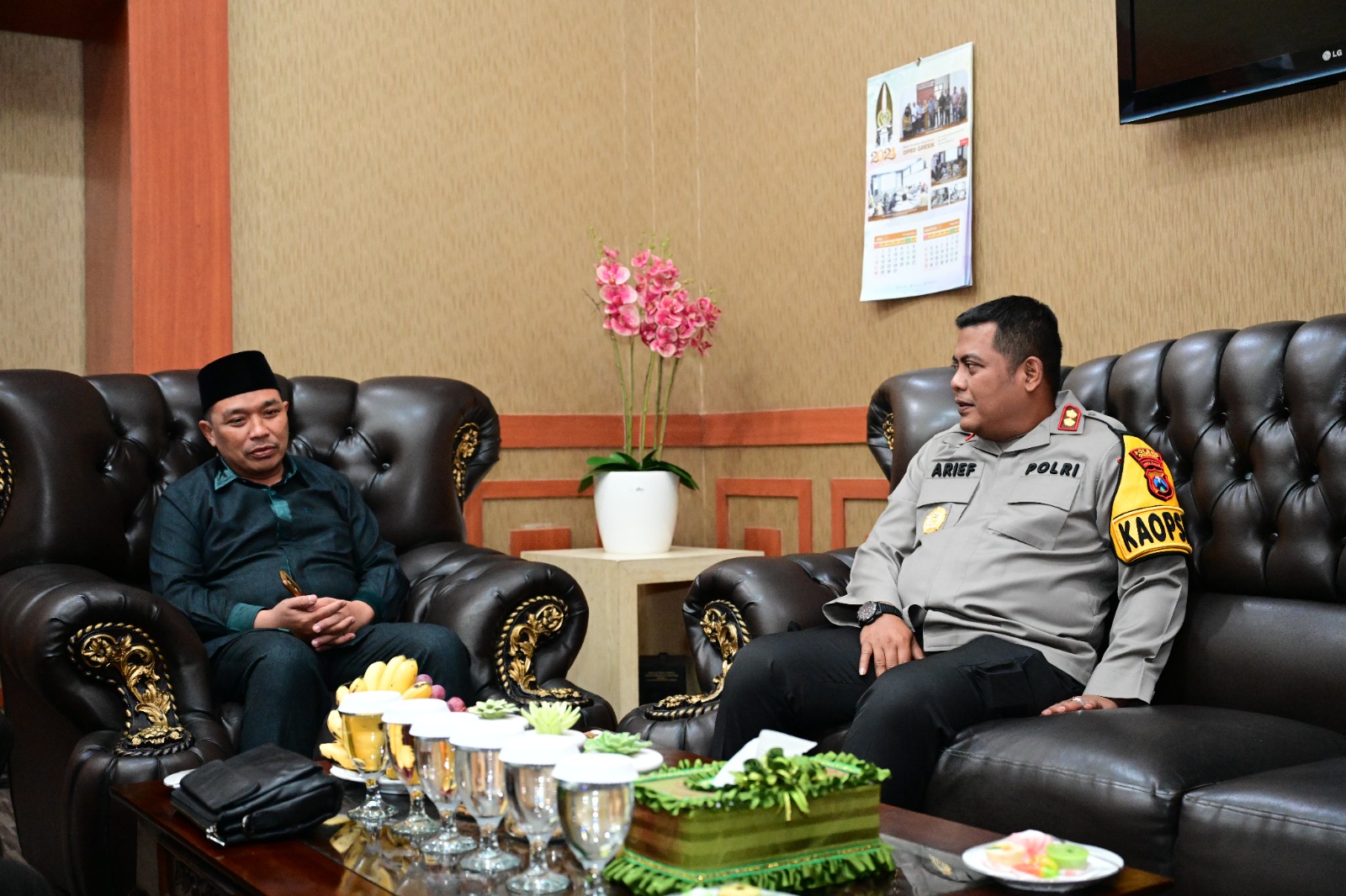 Kapolres AKBP Arief Kurniawan Silaturahmi ke Ketua DPRD Gresik, Perkuat Sinergitas dan Jaga Kamtibmas