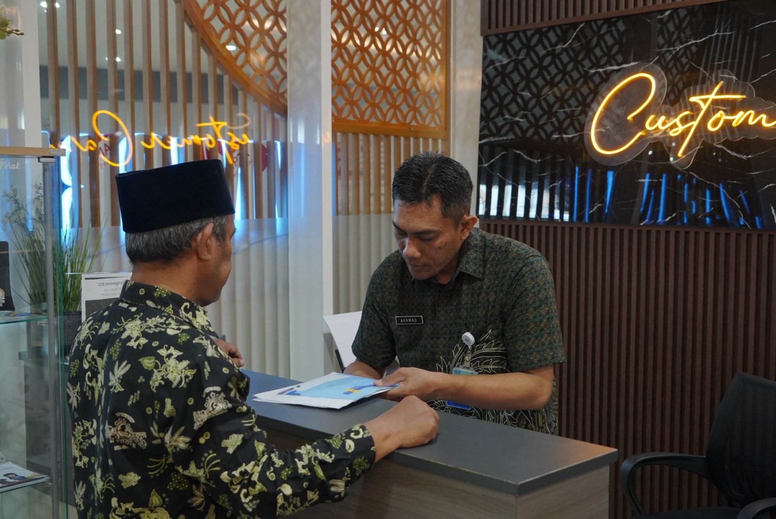 Paspor Simpatik Imigrasi Tanjung Perak Hadir Kembali di Immigration Lounge Icon Mall Gresik