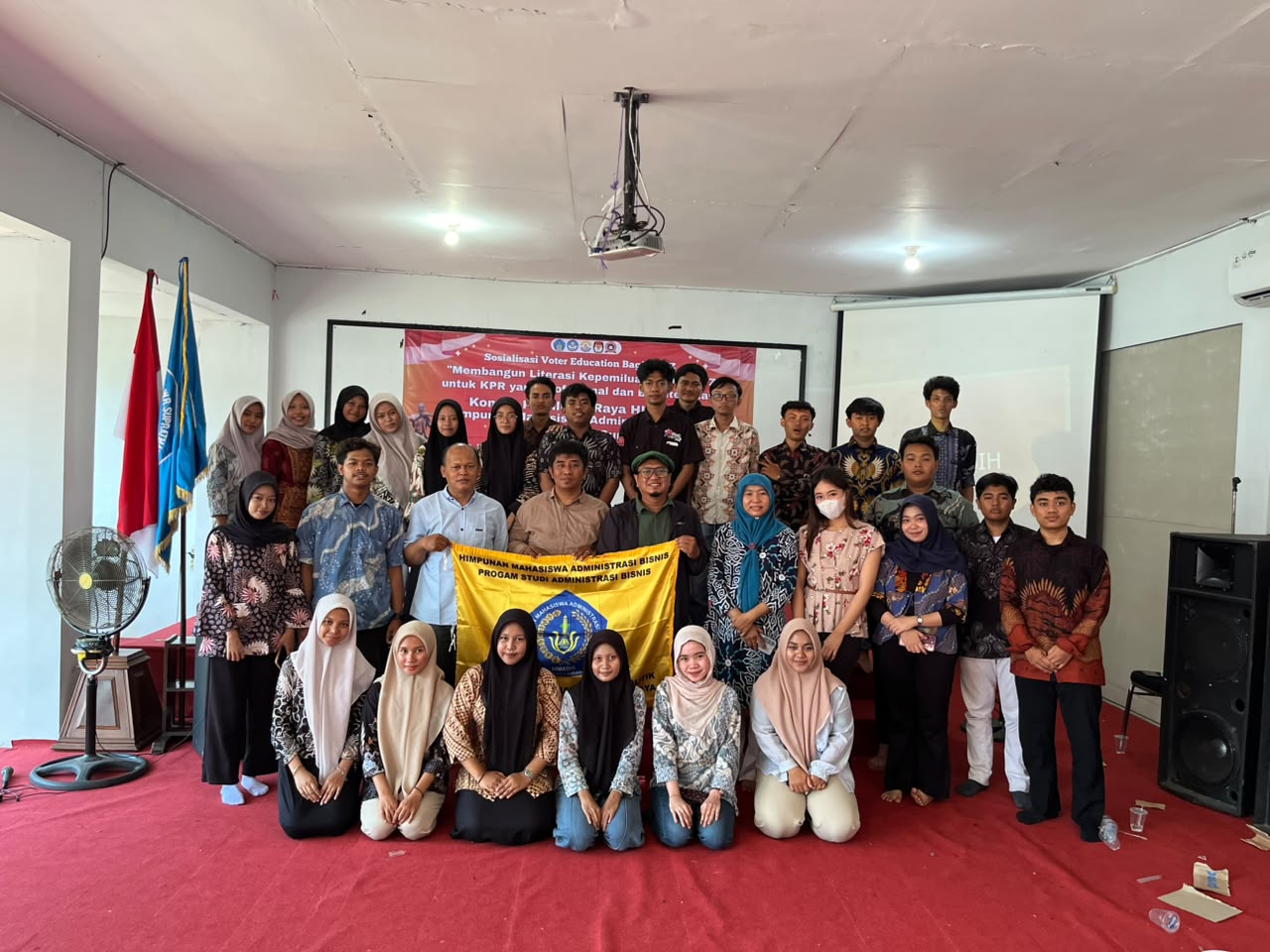 KPU Surabaya Perkuat Pendidikan Pemilih Muda di Unipra