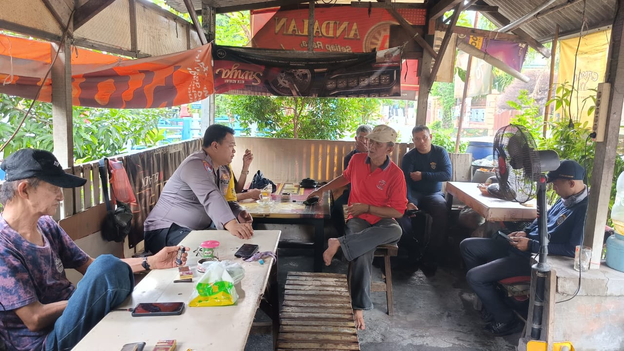 Polsek Tenggilis Mejoyo Gelar Jumat Curhat, Tampung Keluhan Warga Kutisari