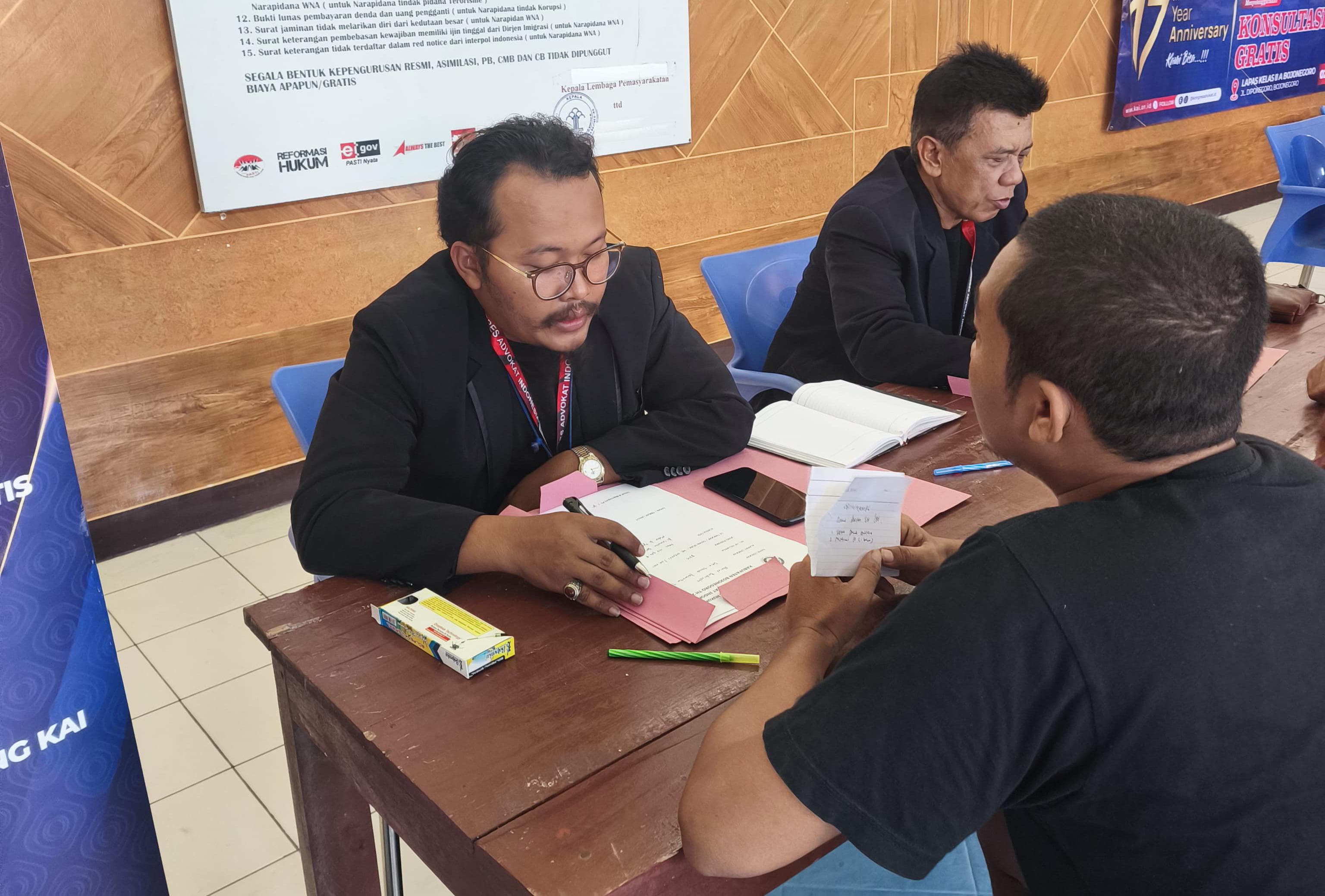  Advokat Zaenal Abidin Apresiasi DPC KAI Bojonegoro Berikan Bantuan Hukum Gratis di Lapas   