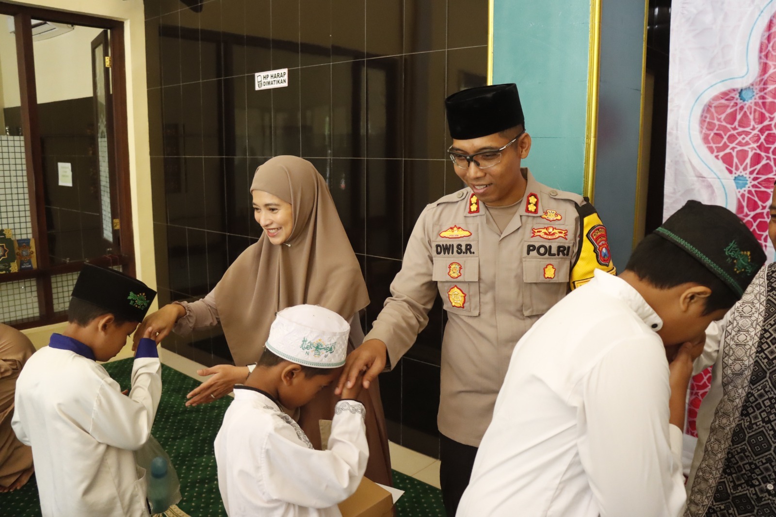 Polres Situbondo Gelar Doa Bersama dan Santunam Anak Yatim untuk Pemilu Damai