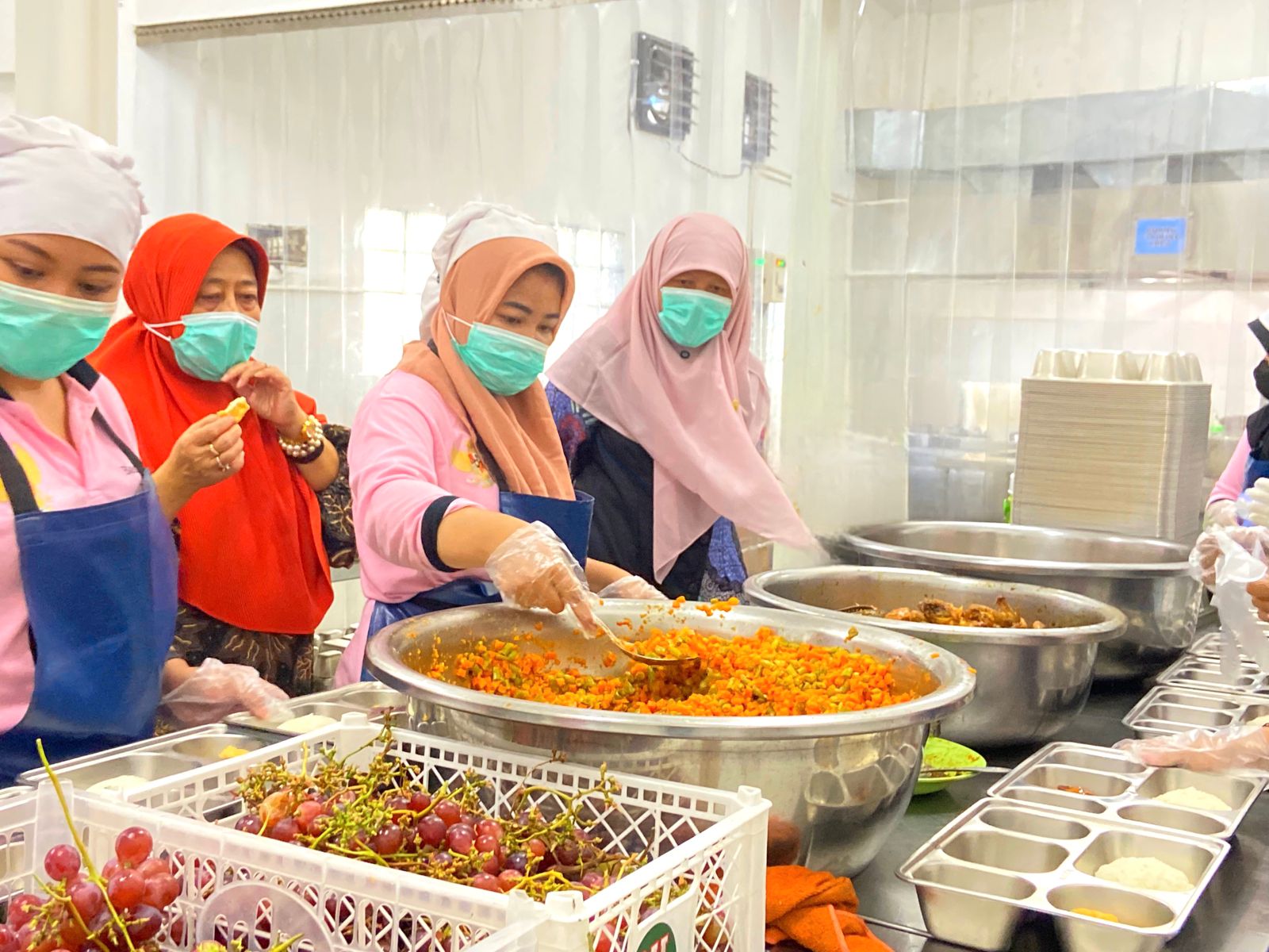 Dukung Penuh Program MBG, Komisi X DPR RI Puji Dapur Gizi di Surabaya sebagai Model Ideal