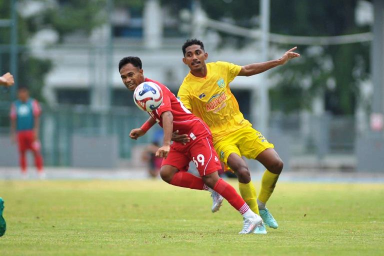 Bermain 10 Pemain, Gresik United Tundukkan Persiba Bantul 1-0