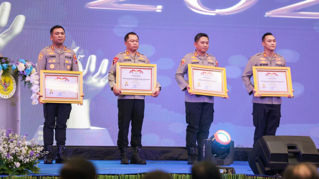 Majukan Pelayanan Publik, Polresta Sidoarjo Terima Kompolnas Award 2025