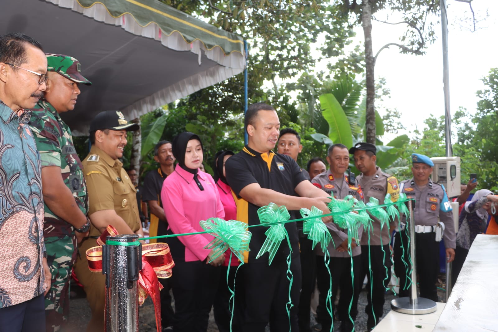 Sambut Hari Bhayangkara Ke-79, Polres Tulungagung Resmikan Sumur Bor ke-11: Air Bersih Mengalir di Pelosok