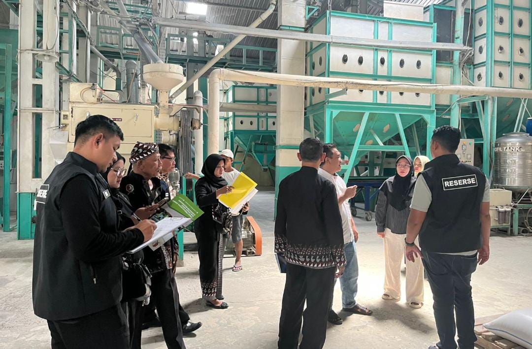 Cegah Penimbunan, Satgas Pangan Polres Bojonegoro dan TPID Sidak Distributor Beras