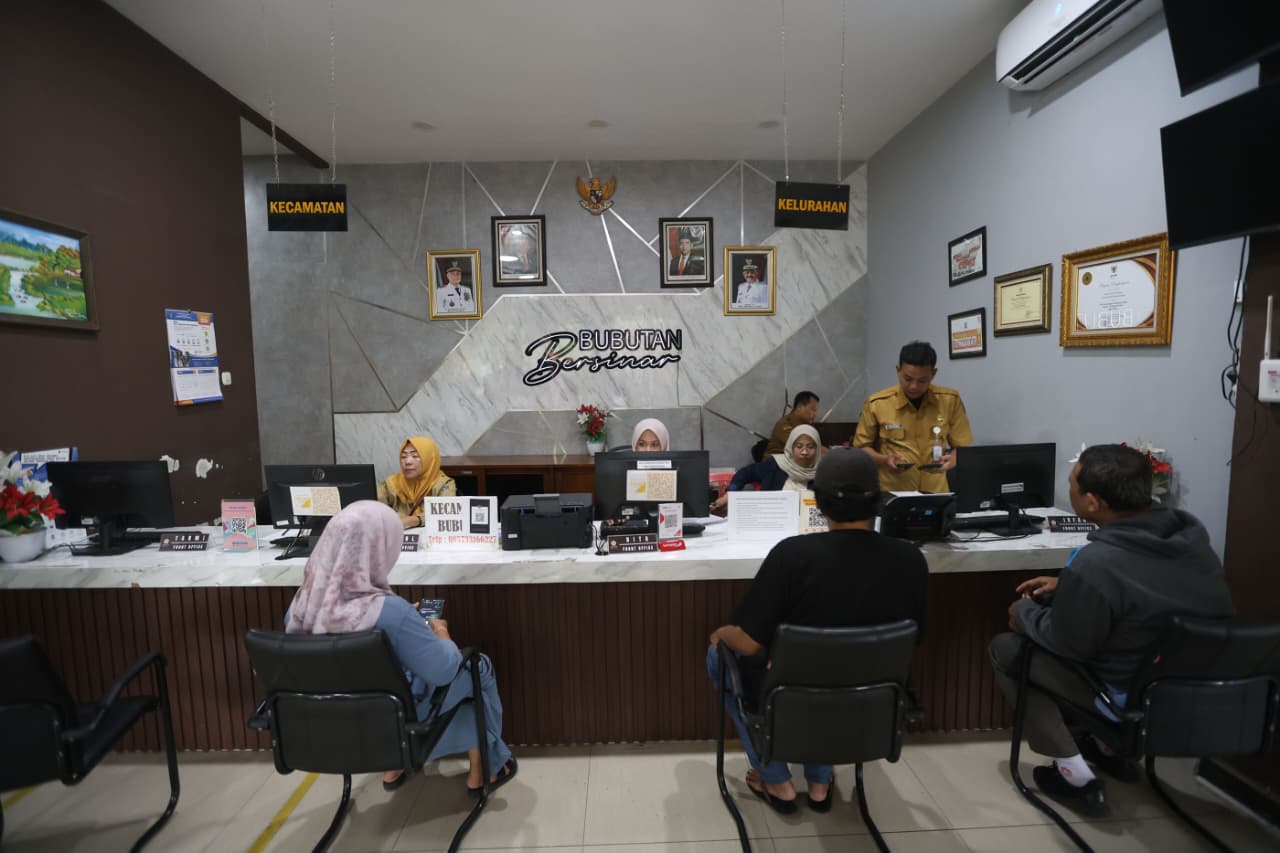 Sidak Kantor Layanan, Pemkot Surabaya Bakal Pasang Bendera Hitam di Lokasi Terkotor