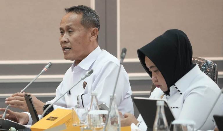 Kakanwil Ditjenpas Jatim Hadiri RDP Bersama Komisi XIII DPR RI: Jatim Tegas Berantas HP Ilegal dan Narkoba!