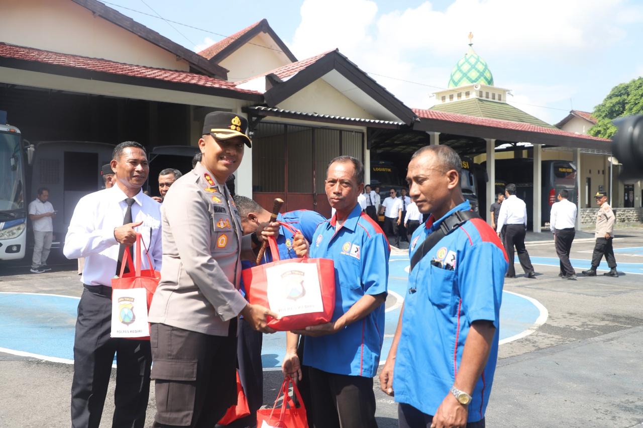 Apel Kebangsaan Serikat Pekerja di Polres Kediri, Wujud Sinergitas Jaga Kamtibmas