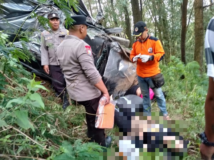  Korban Meninggal Innova Reborn Masuk Jurang Sendi Bertambah Jadi Dua Orang