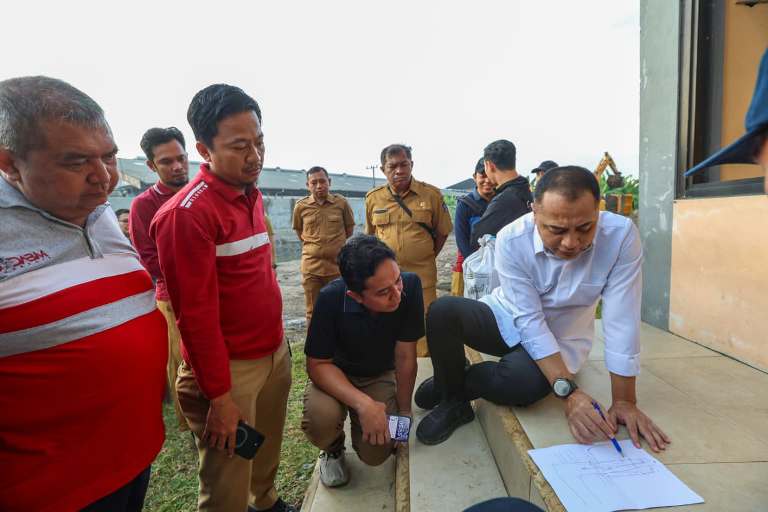  Pemkot Surabaya Targetkan Tanjungsari Bebas Banjir November 2026