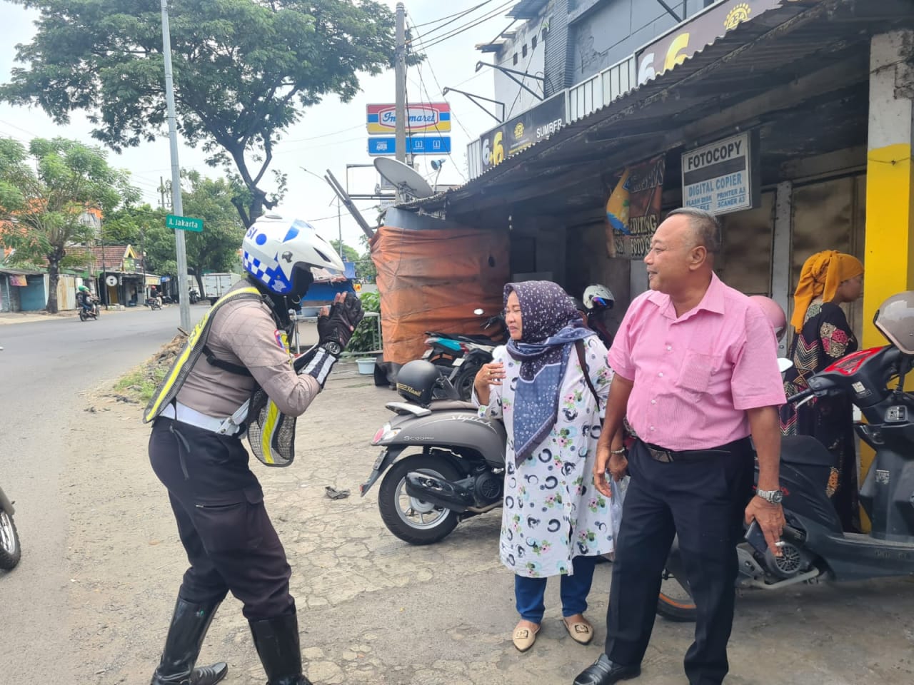 Tingkatkan Kesadaran Berlalulintas, Satlantas Polres Pelabuhan Tanjung Perak Gencarkan Program Mahameru Lantas