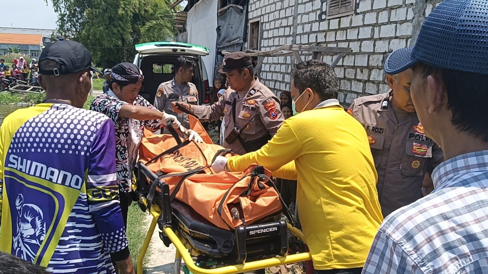 Geger Penemuan Jenazah Terapung di Tambak Desa Sembayat, Gresik