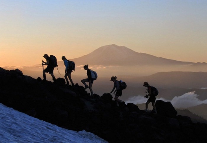 Habis Turun Gunung Jangan Langsung Nyetir, Microsleep Bisa Mengintai