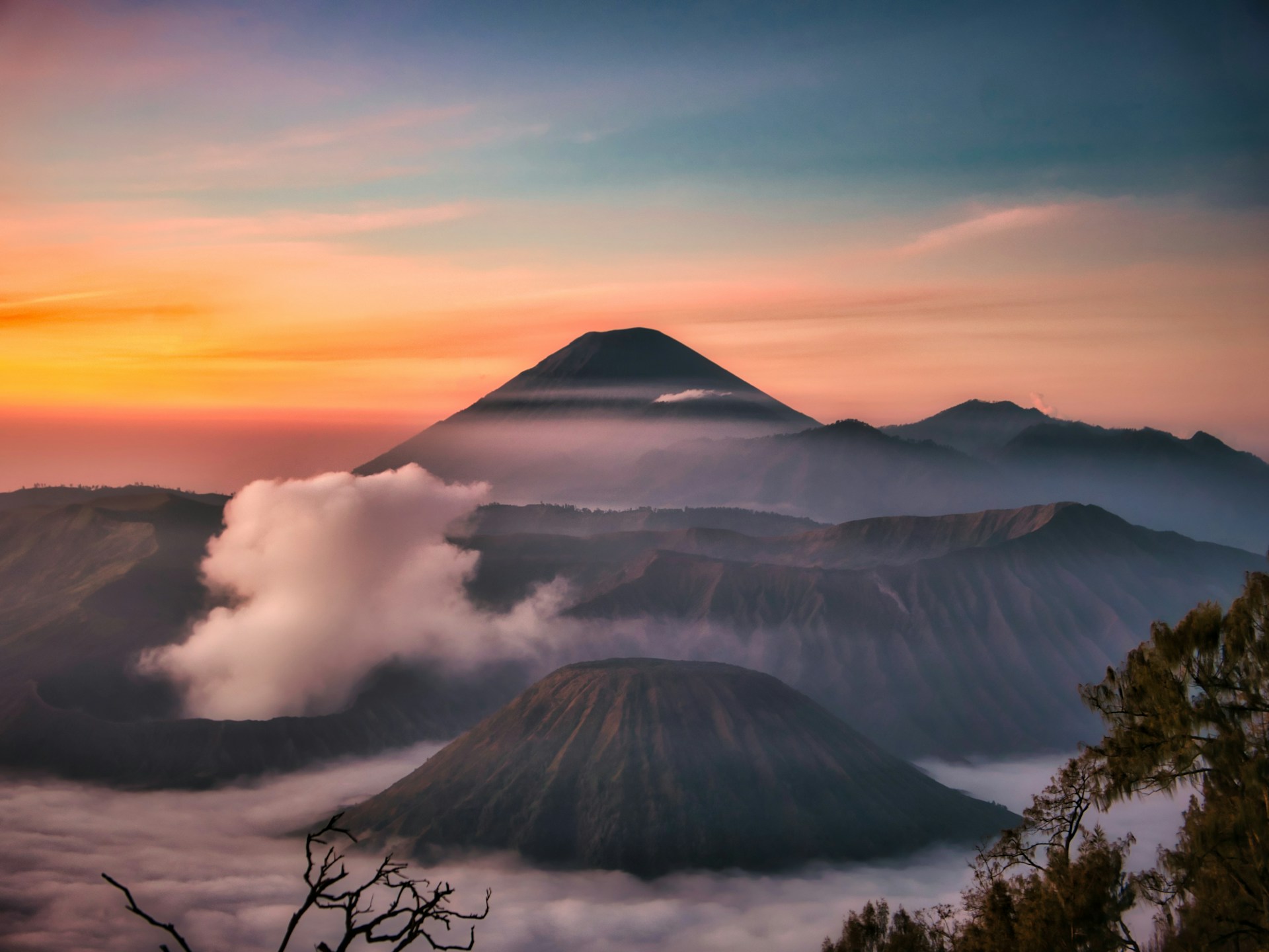 Rekomendasi 4 Wisata di Jawa Timur Sambut Tahun Baru Imlek 2024