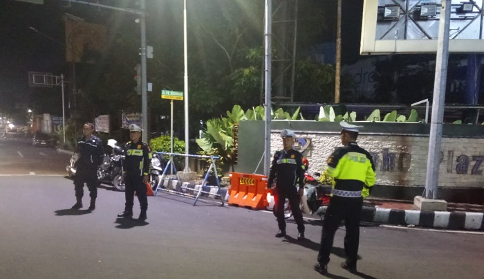 Rombongan Pesilat Pulang Jalur Kediri Kota Dijaga Ketat Polisi